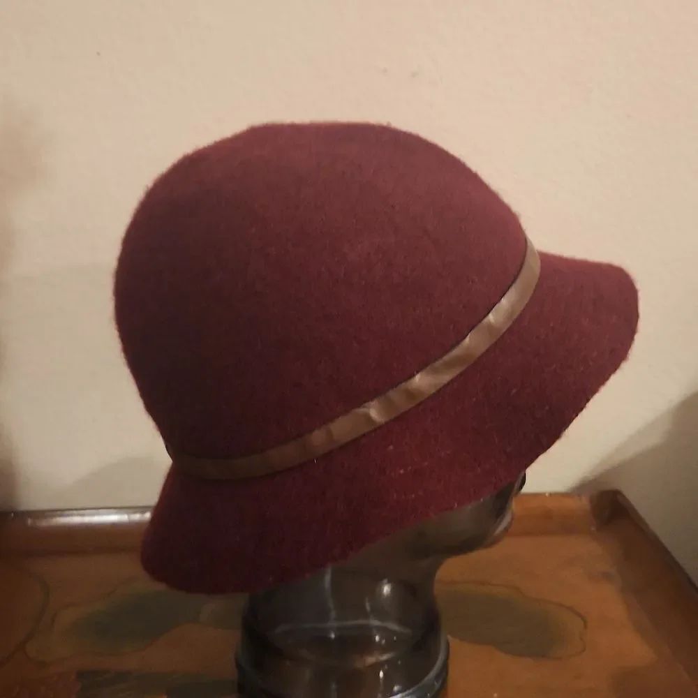 Scala Wool Hat - Picture 2 of 8